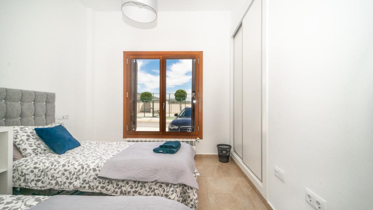 Three Bedroom Luxury Villa El Valle Golf Resort Banos y Mendigo Eksteriør bilde
